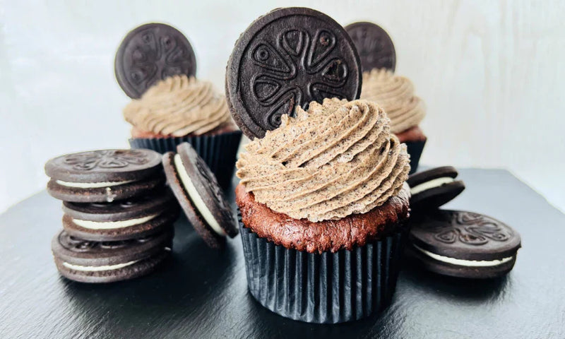 Cupcake sin gluten con buttercream de galletas Black&White